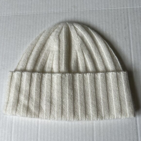Theory 100% Cashmere OS White Beanie Hat Soft NWOT